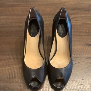 Women’s Cole Haan pumps. Size 8